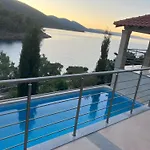Luxurioese Hera- Korcula- Am By Interhome Vakantiehuis *