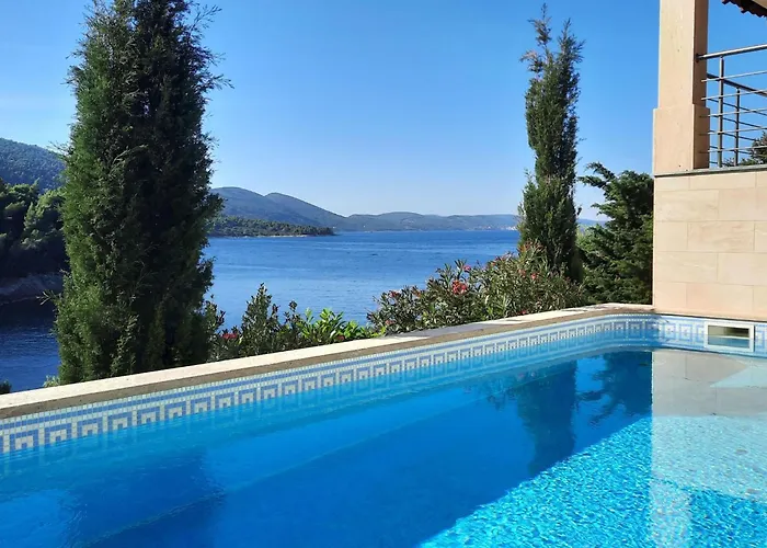 Luxurioese Hera- Korcula- Am By Interhome *
